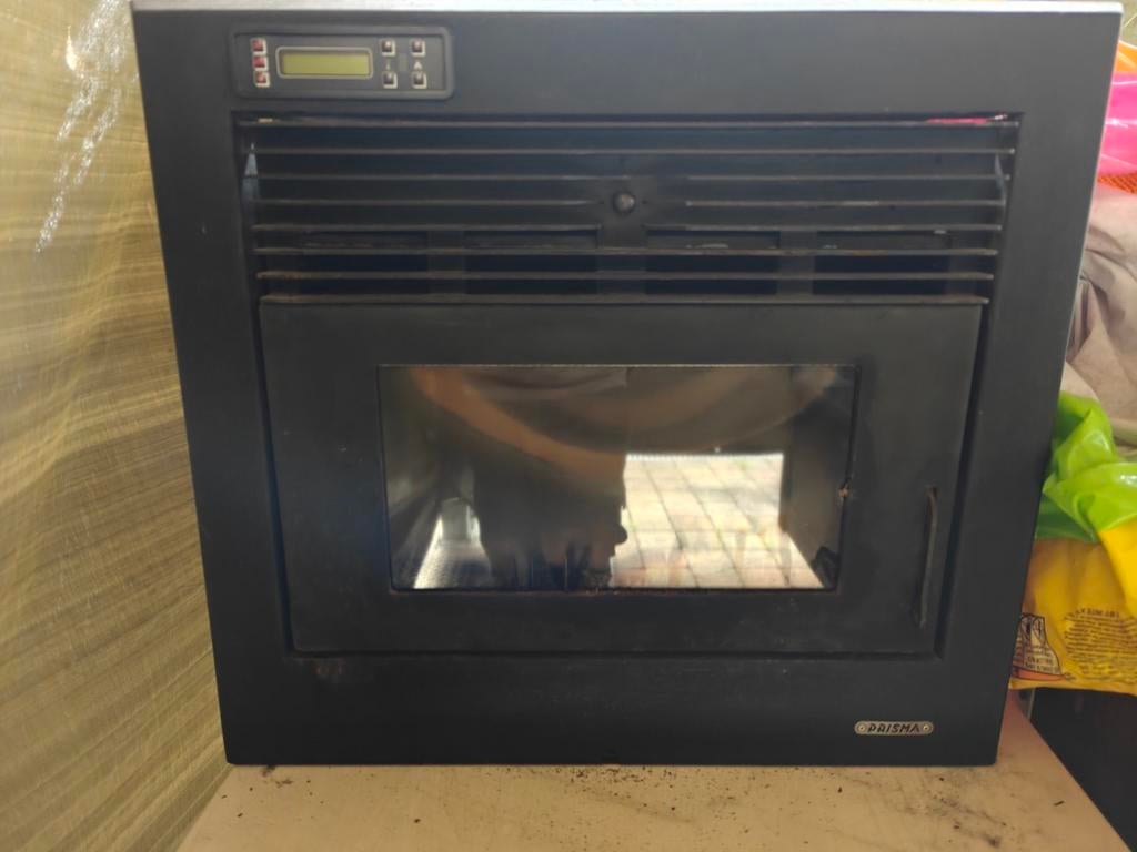 Poêle à pellets Prisma inserto 11kw, Enlèvement, Utilisé, Encastré