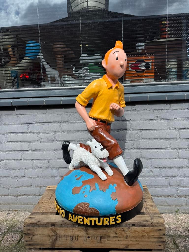 Statue de Tintin sur le globe, Collections, Enlèvement, Tintin, Utilisé, Statue ou Figurine
