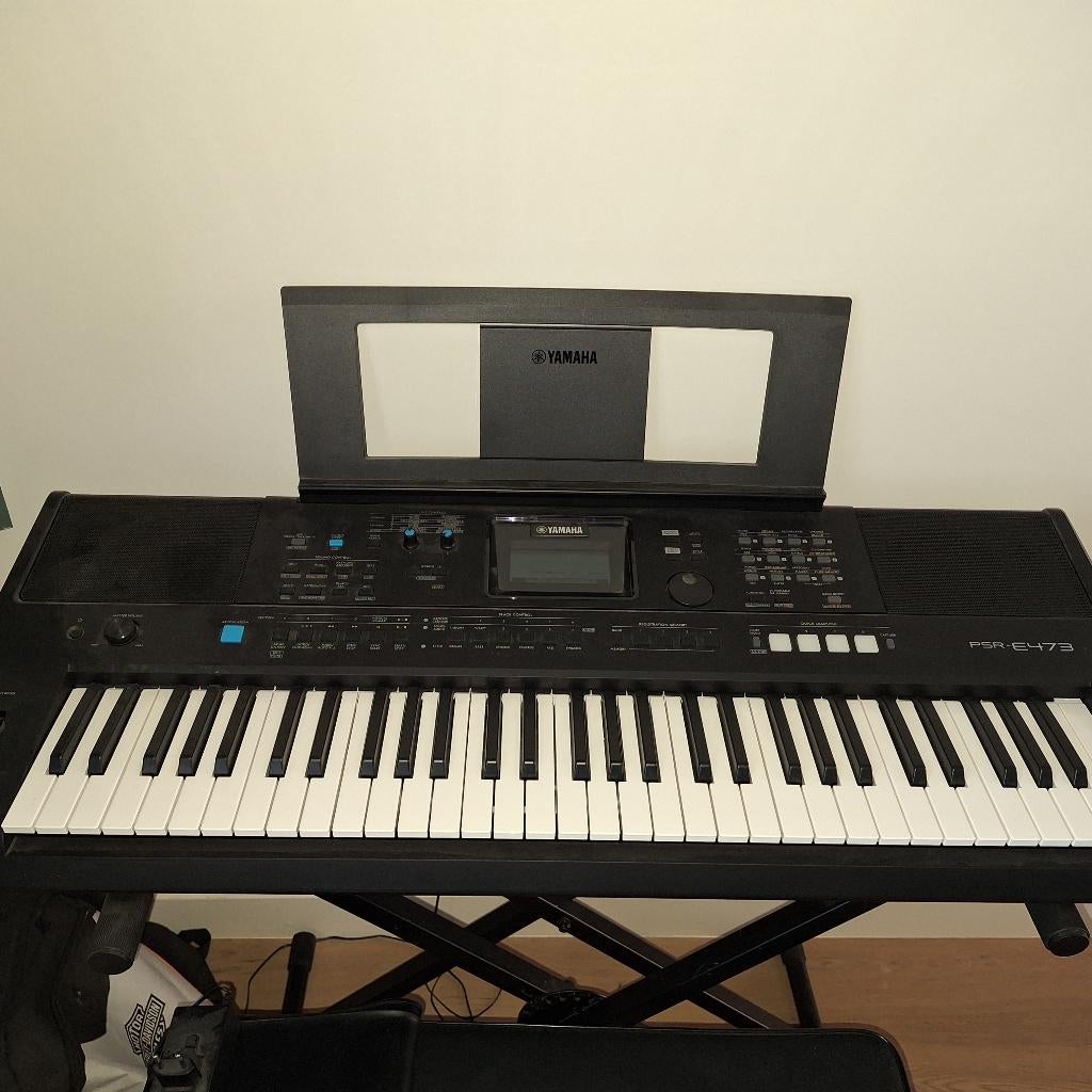 yamaha keyboard psr-e473, Musique & Instruments, Claviers, Neuf, 61 touches, Yamaha, Sensitif, Avec pied, Connexion MIDI, Enlèvement