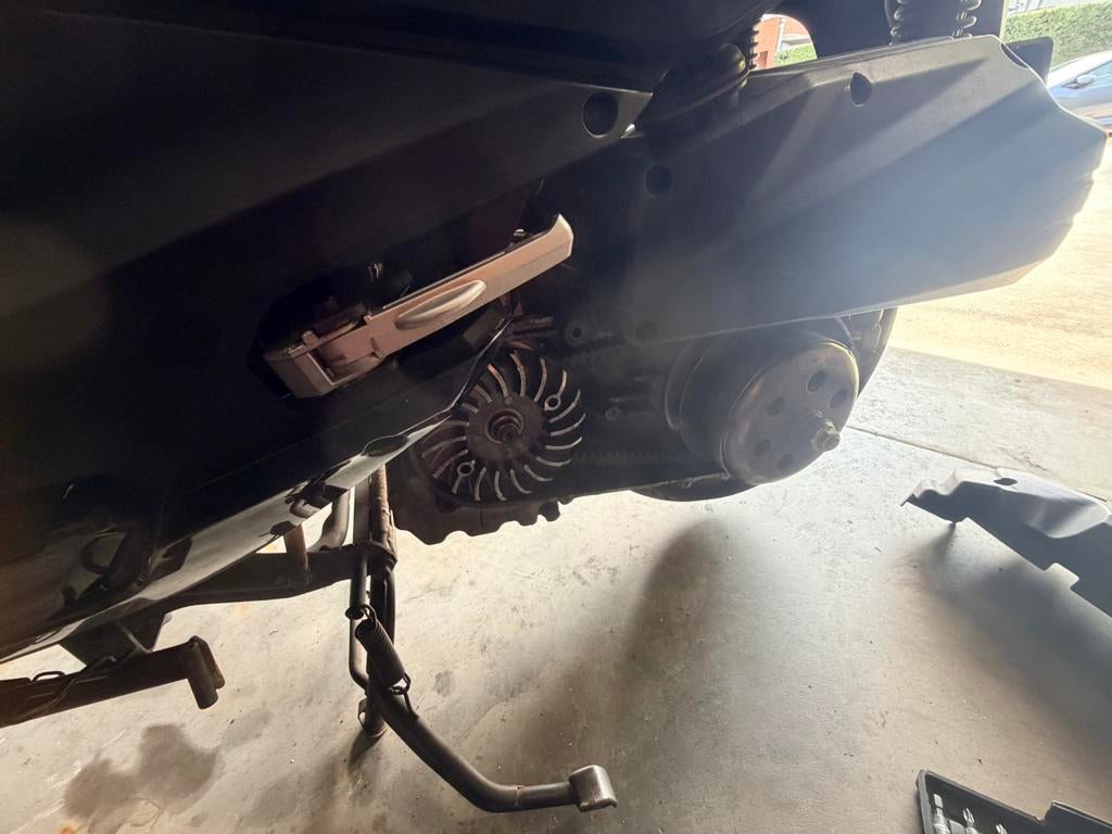 Entretien scooter….., Vélos & Vélomoteurs, Scooters | SYM, Enlèvement