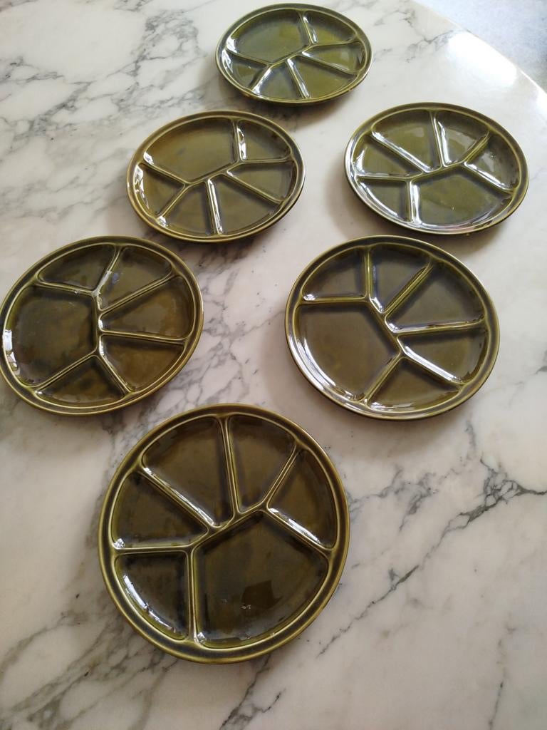 Assiettes (6) à fondue GIEN vintage 1970 ,vert olive., Antiquités & Art, Enlèvement ou Envoi