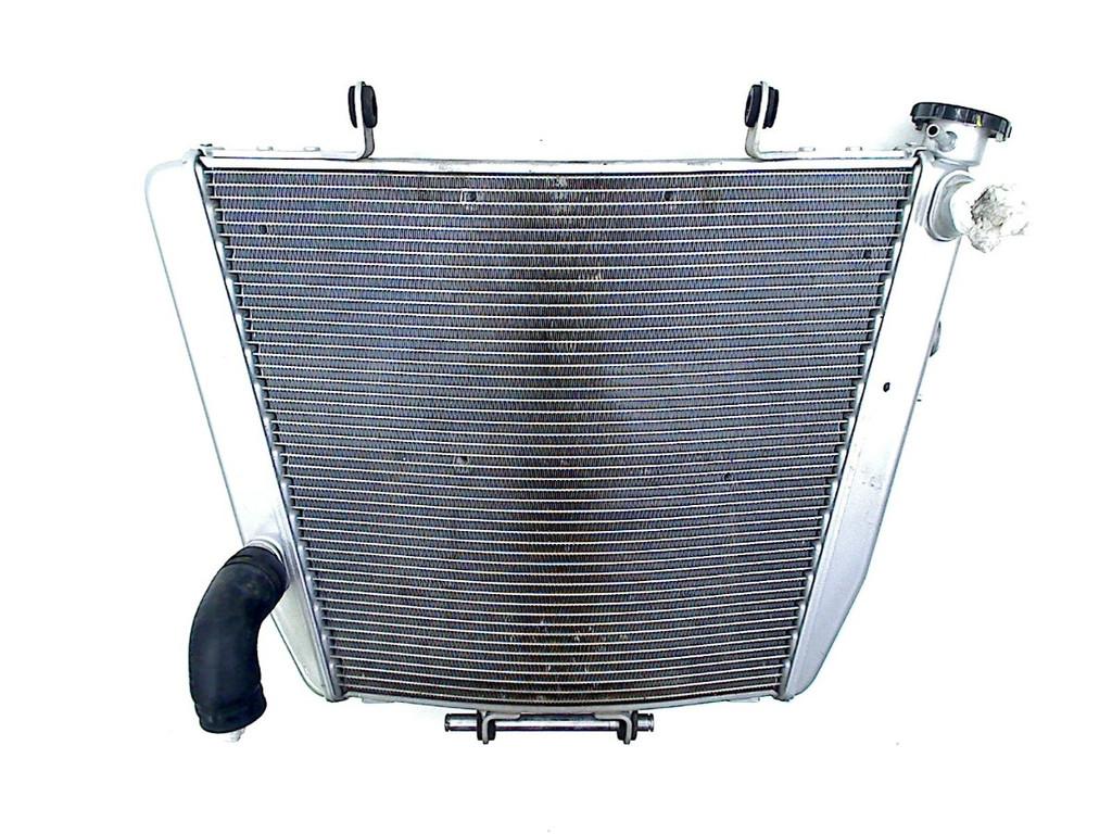 RADIATEUR Aprilia Tuono V4 1100 E Factory APRC 2021-, Dhr. S. di Majo, Gebruikt, Info@cama-motorparts.nl, P.J. Troelstraweg 8 8
3144 CX  MAASSLUIS, NL