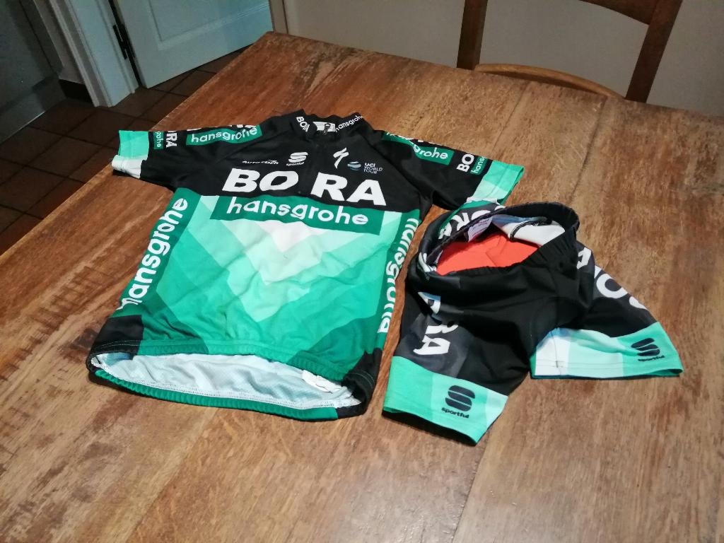 koerskledij 8 j, Ophalen, Overige kleuren, Zo goed als nieuw, Hardlopen of Fietsen