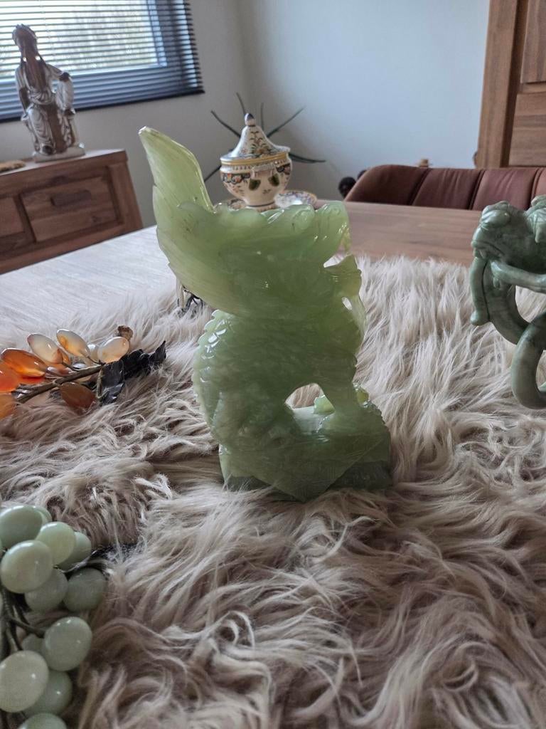 Jade draken, Ophalen