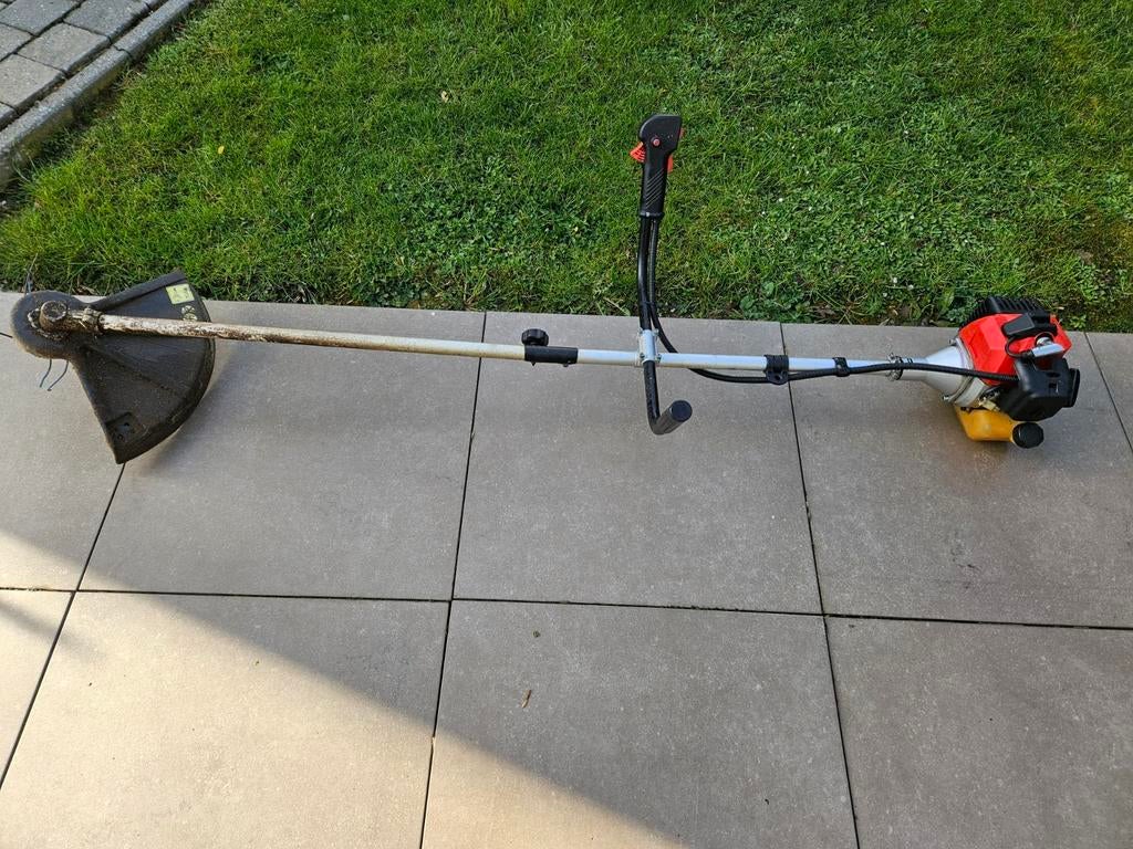 Débroussailleuse matrix BMS 900T, Ophalen