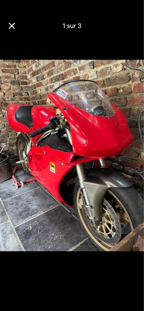 Ducati 748s de circuit