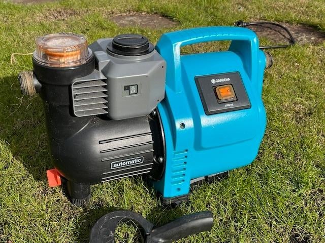 Gardena Hydrofoorpomp 3500/4E, Tuin en Terras, Ophalen, Gebruikt, Elektrisch, Hydrofoorpomp
