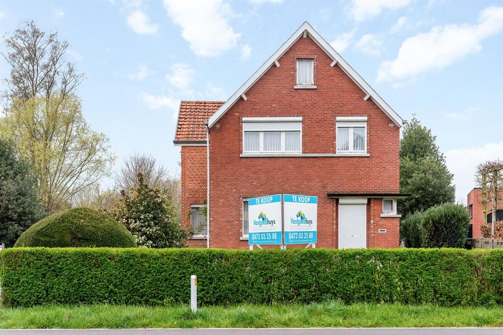 TE RENOVEREN GEZINSWONING OP 8A 95CA TE AVERBODE!, Immo, Maisons à vendre, Province du Brabant flamand, 500 à 1000 m², Maison individuelle