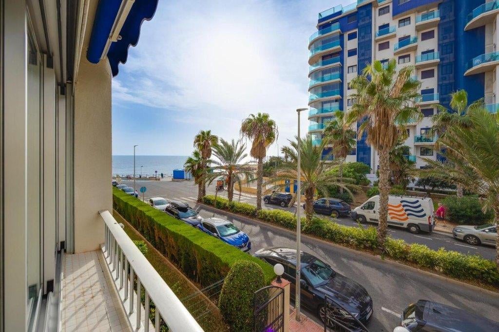 Appartement rénové avec vue sur la mer/Punta Prima, Immo, 60 m², Punta Prima., 2 pièces, Appartement