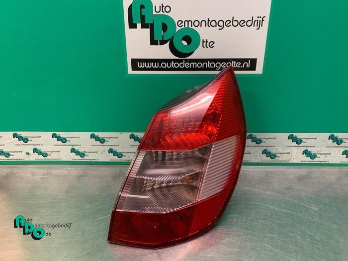 Feu arrière droit d'un Renault Megane Scenic, Renault, -, 3 mois de garantie, Utilisé