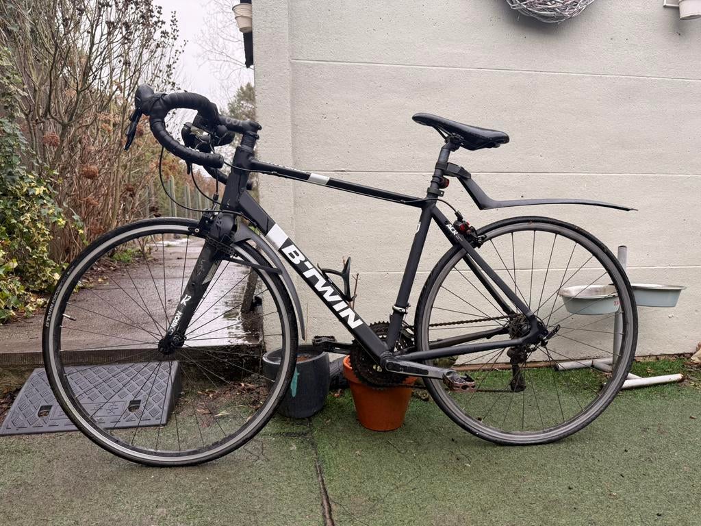 B-Twin racefiets zwart mat van decathlon, Fietsen en Brommers, Fietsen | Racefietsen, Gebruikt, 26 inch, Heren, Aluminium