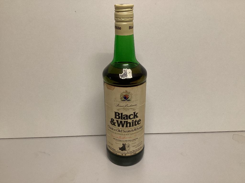 Black and White Whisky, Autres régions, Enlèvement ou Envoi, Pleine, Comme neuf
