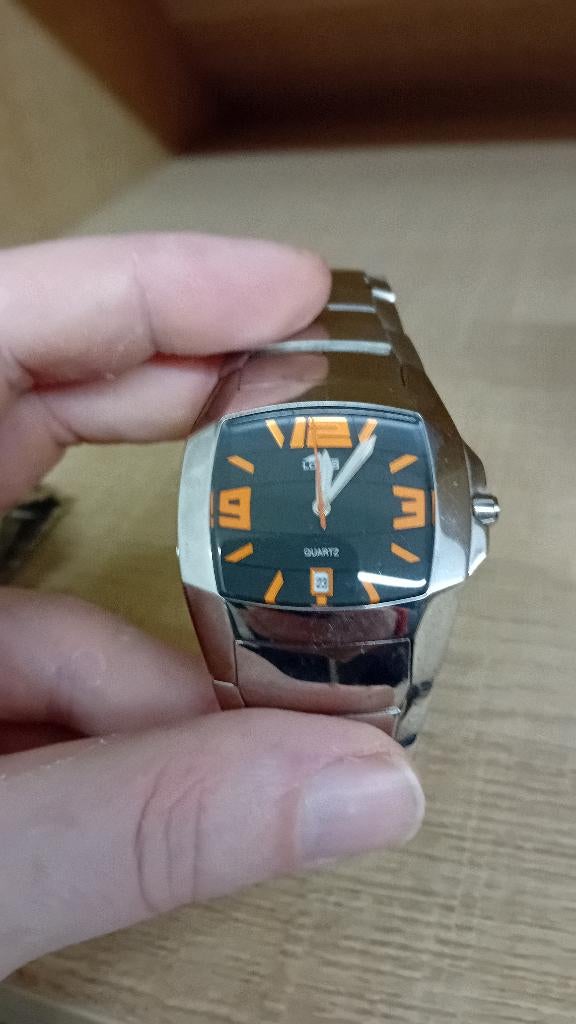 Montres Lotus, Bijoux, Sacs & Beauté, Montres | Hommes, Montre-bracelet, Autres marques, Enlèvement ou Envoi, Acier