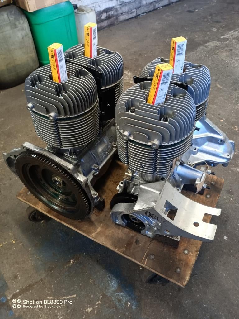 trabant motor. nieuw, Ophalen, Nieuw, Oldtimer onderdelen