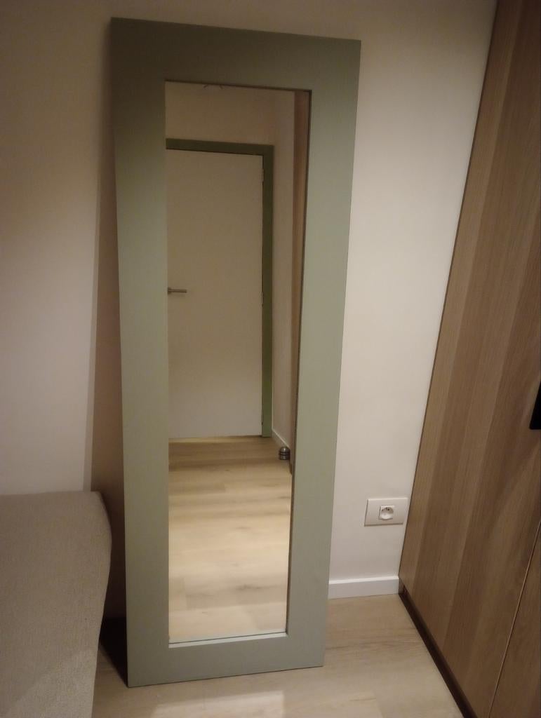 Spiegel 1.50 cm hoog 50 cm breed, Huis en Inrichting, Woonaccessoires | Spiegels, Ophalen