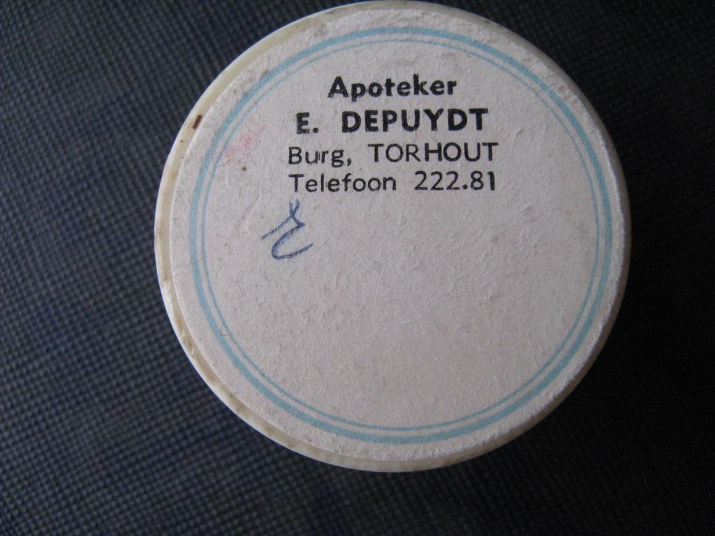 boîte á pillules, Antiquités & Art, Curiosités & Brocante, Envoi