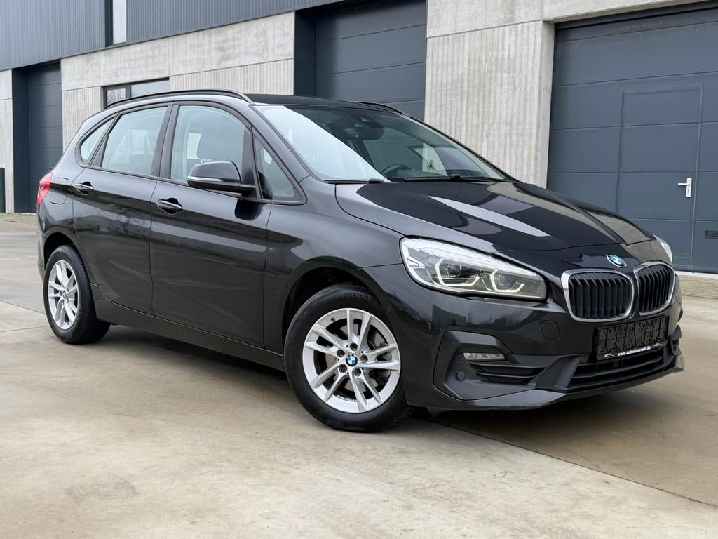 BMW 218i Tourer AUTOMAAT Euro 6b/ LED/ NAVI/ CAMERA, Auto's, BMW, https://public.car-pass.be/vhr/13cd4cca-7485-4294-9f2d-d73db474c034