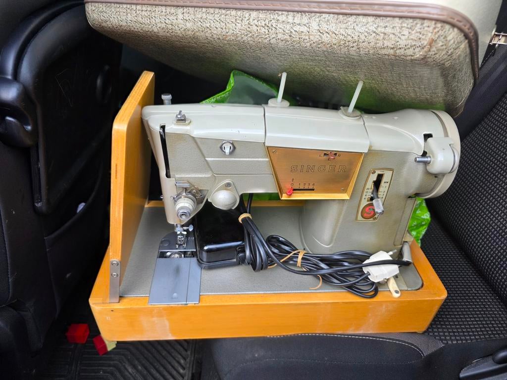 2 antiek naaimachine, Ophalen of Verzenden