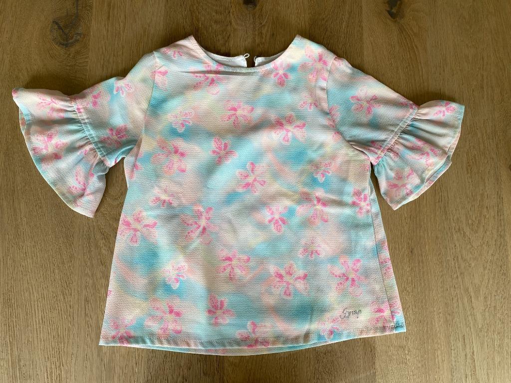 T-shirt met roze bloemen maat 116, Ophalen of Verzenden, Gebruikt, Meisje, Shirt of Longsleeve