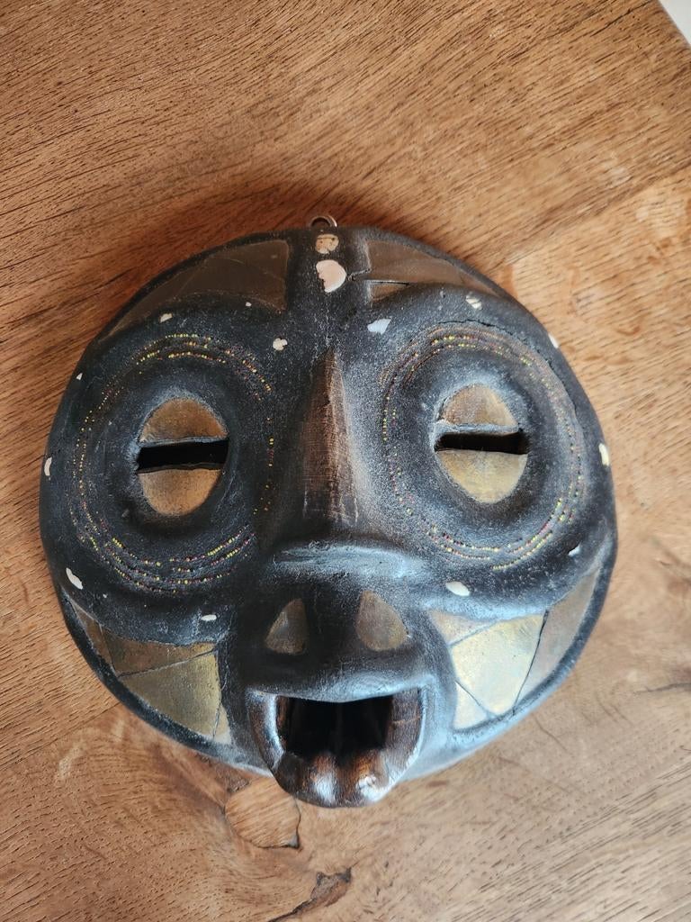 Masque africain, Enlèvement ou Envoi