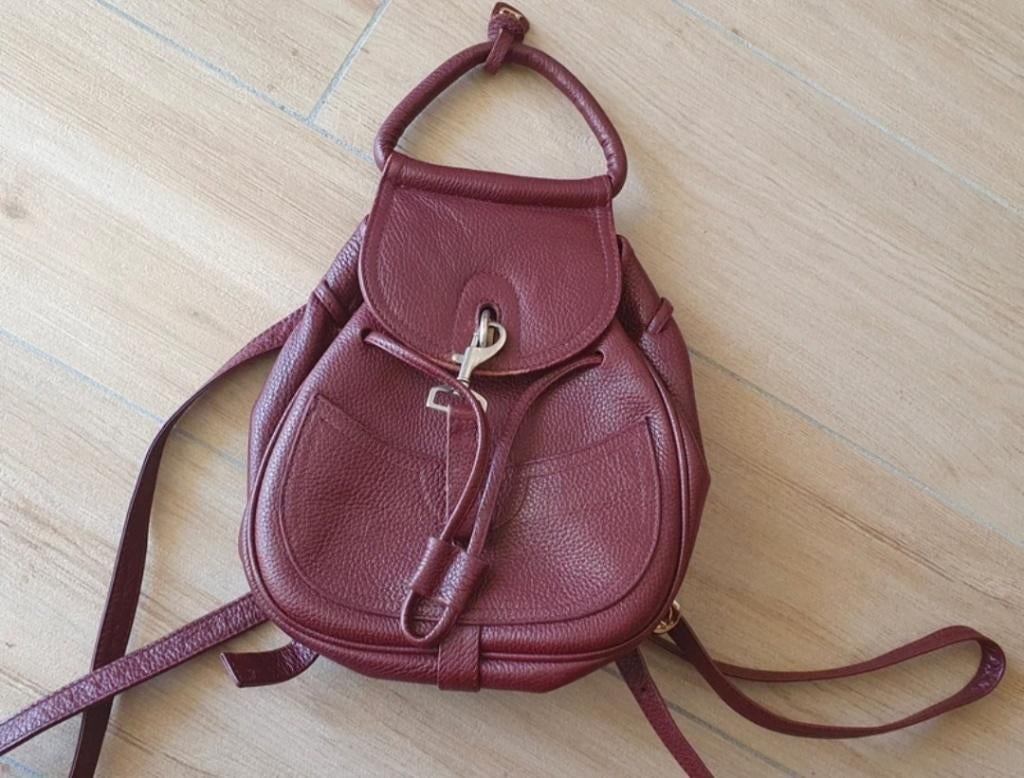 Sac a dos / sac a main en cuir Delvaux, Enlèvement