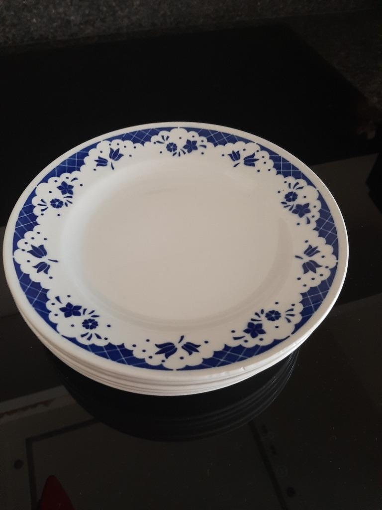 6 assiettes à dessert sympas Bosch « fleurs bleues », Enlèvement ou Envoi