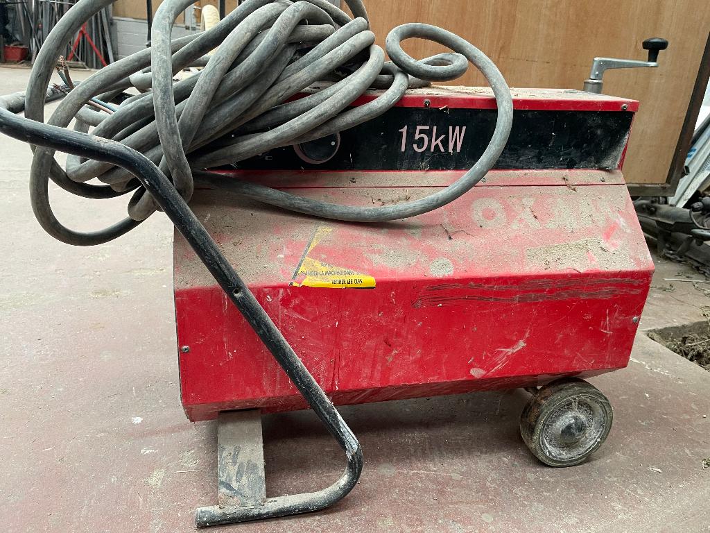 Loxam heteluchtpistool (15 kW), Ophalen, Gebruikt
