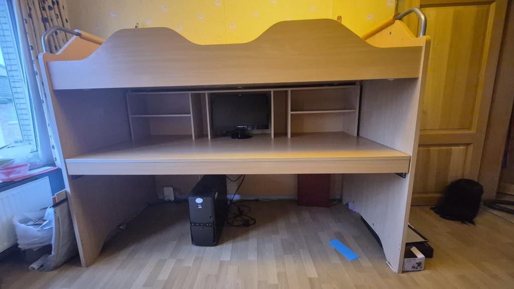 Stapelbed met bureau, Kinderen en Baby's, Kinderkamer | Stapelbedden en Hoogslapers, Gebruikt, Hoogslaper, Ophalen