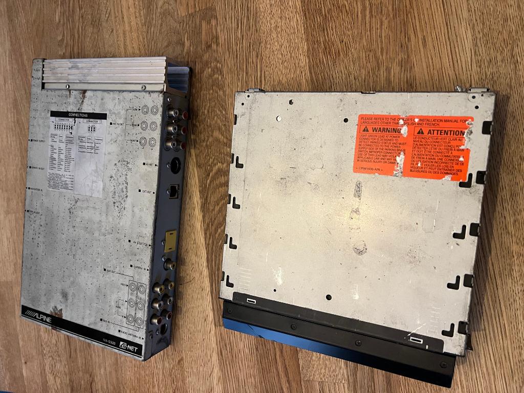 PIONEER AVH P5100 DVD ALPINE IVA D 300R, Enlèvement ou Envoi