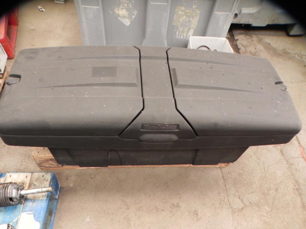 Mercedes Pick-up opbergbak, Ophalen