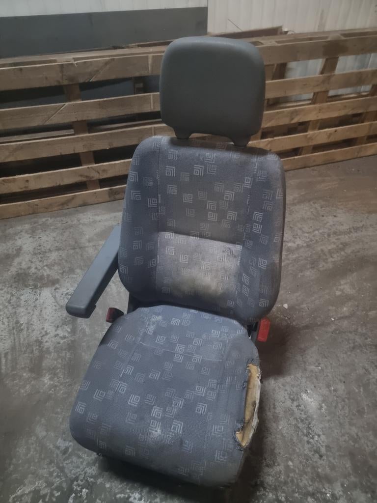 Siège conducteur pour Mercedes Sprinter W903, Autos : Pièces & Accessoires, Enlèvement