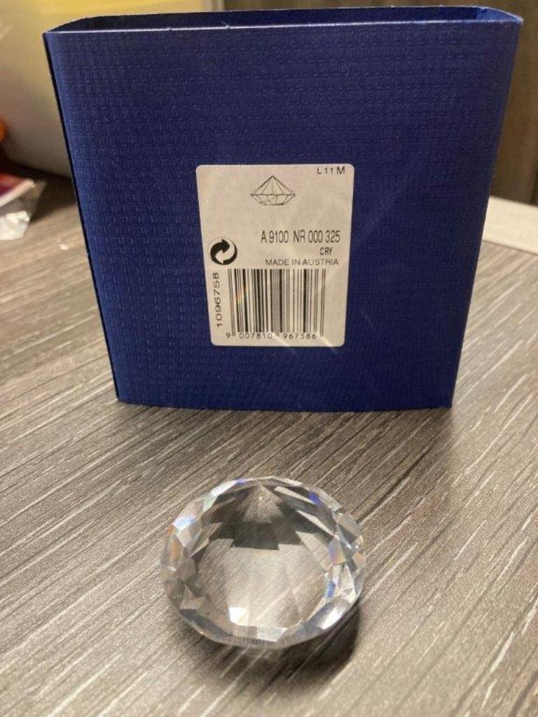 Swarovski - SCS Figurine 2012 Renewal Gift Chaton nummer 109, Collections, Enlèvement