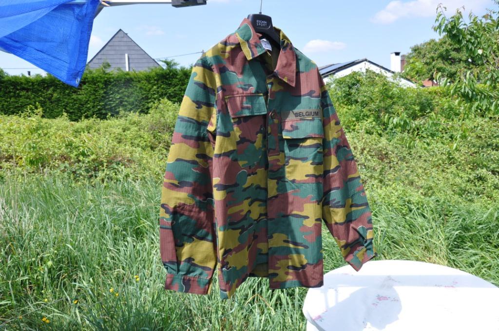 §  chemise veste abl camouflage neuve taille L (1), Collections, Enlèvement ou Envoi, Armée de terre, Vêtements ou Chaussures