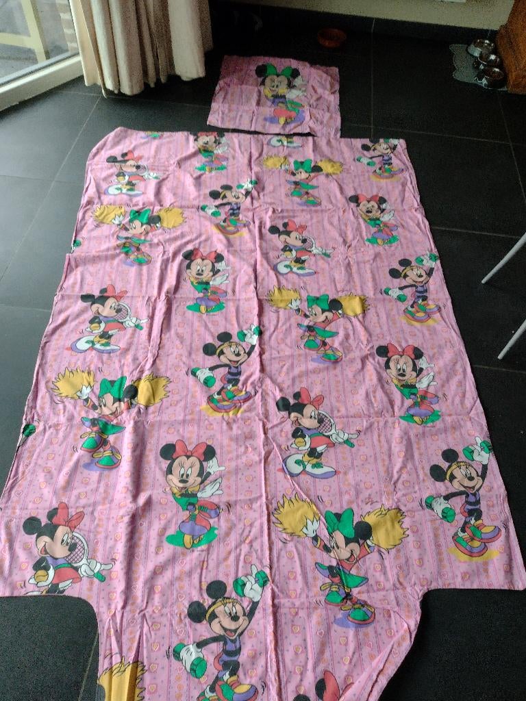 1 persoonsdekbed + kussensloop 'mickey en minnie mouse', Gebruikt, Meisje, Dekbedovertrek, Ophalen of Verzenden