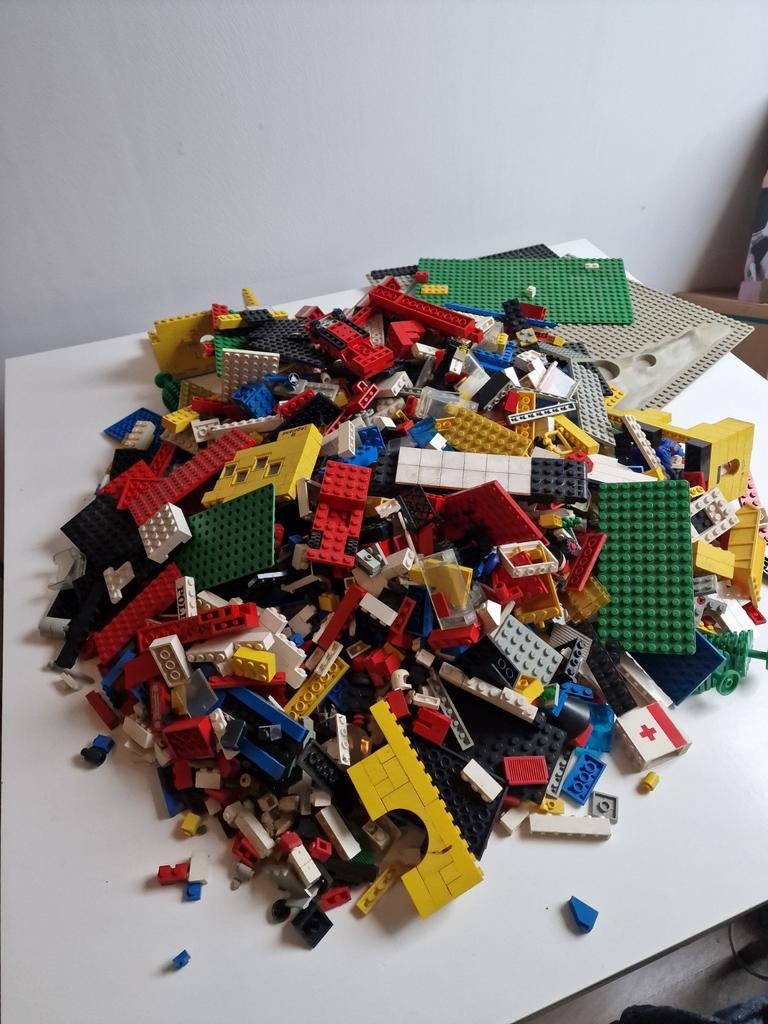 Lot 5 kilos de legos en vrac, Enfants & Bébés, Jouets | Duplo & Lego, Enlèvement ou Envoi
