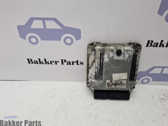 Ordinateur gestion moteur d'un Volkswagen Passat, Autos : Pièces & Accessoires, Électronique & Câbles, Volkswagen, Utilisé, 3 mois de garantie