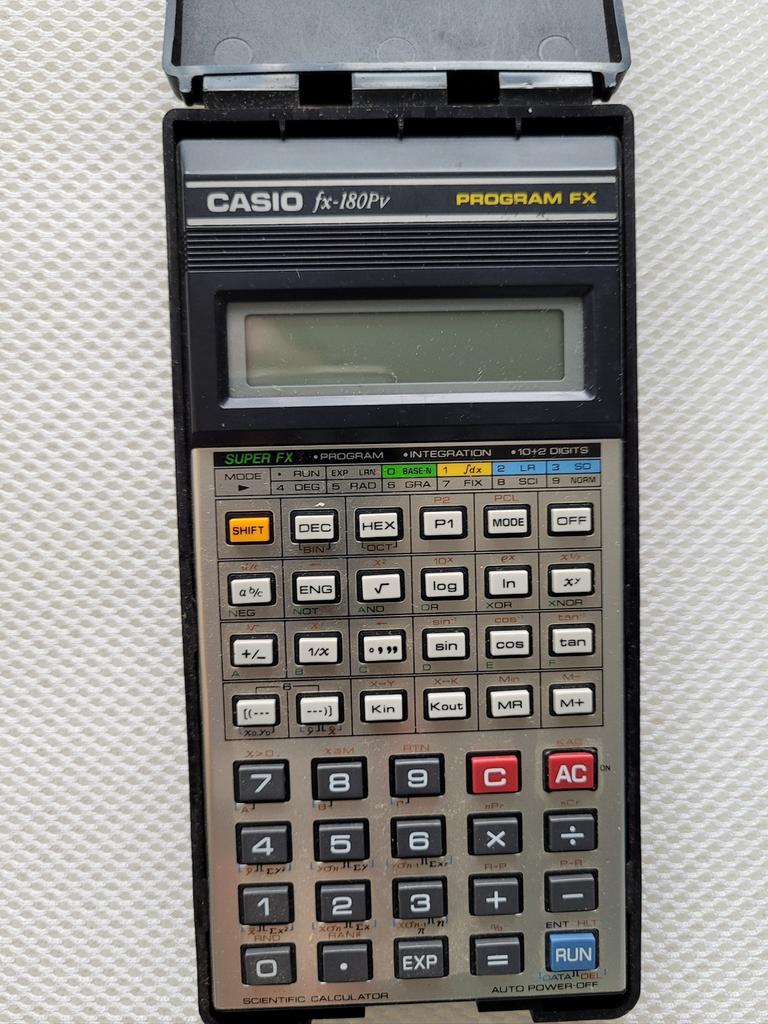 Superbe calculatrice de la marque Casio année ‘80 fonctionne, Divers, Enlèvement, Comme neuf