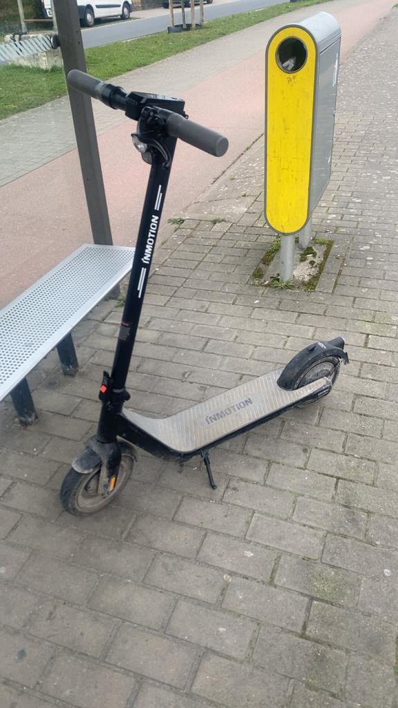 INMOTION elektrische step, Fietsen en Brommers, Ophalen, Zo goed als nieuw, Elektrische step (E-scooter)