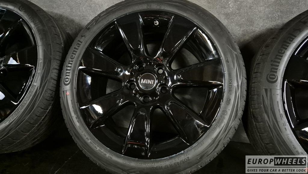 17 inch Mini Clubman F54 F55 F56 JCW 528 Zomerbanden NIEUW, Auto-onderdelen, Gebruikt, -, -, Banden en Velgen