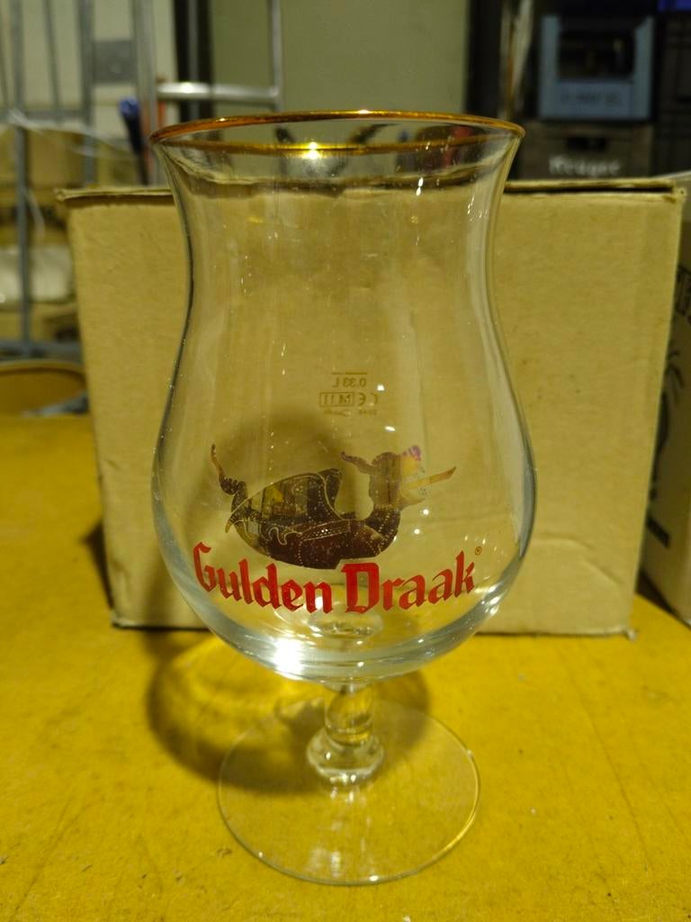 4 gulden draak glazen, Collections, Enlèvement