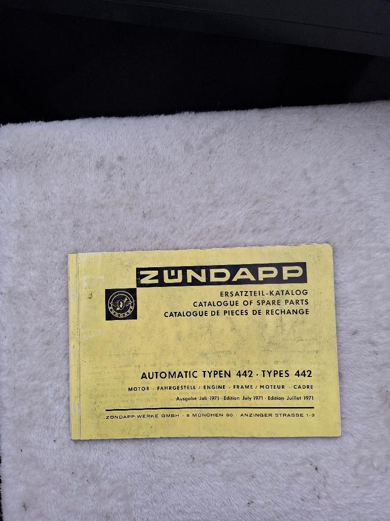 Te koop 5 Zündapp  Ersatzteil-Katalog, Fietsen en Brommers, Brommers | Zundapp, Ophalen of Verzenden, Gebruikt, Klasse B (45 km/u)