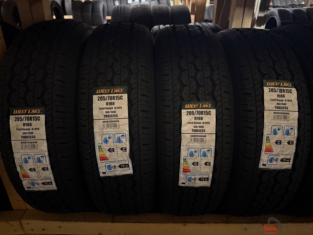 205/70R15c Westlake 205/70R15 205/70/15 205/70 R15 2057015, Auto-onderdelen, 15 inch, -, -, Nieuw
