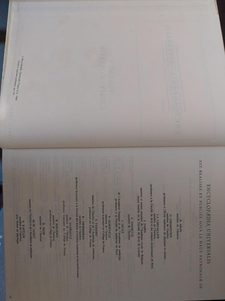 Bibliothèque encyclopédie universalis 1968., Livres, Enlèvement