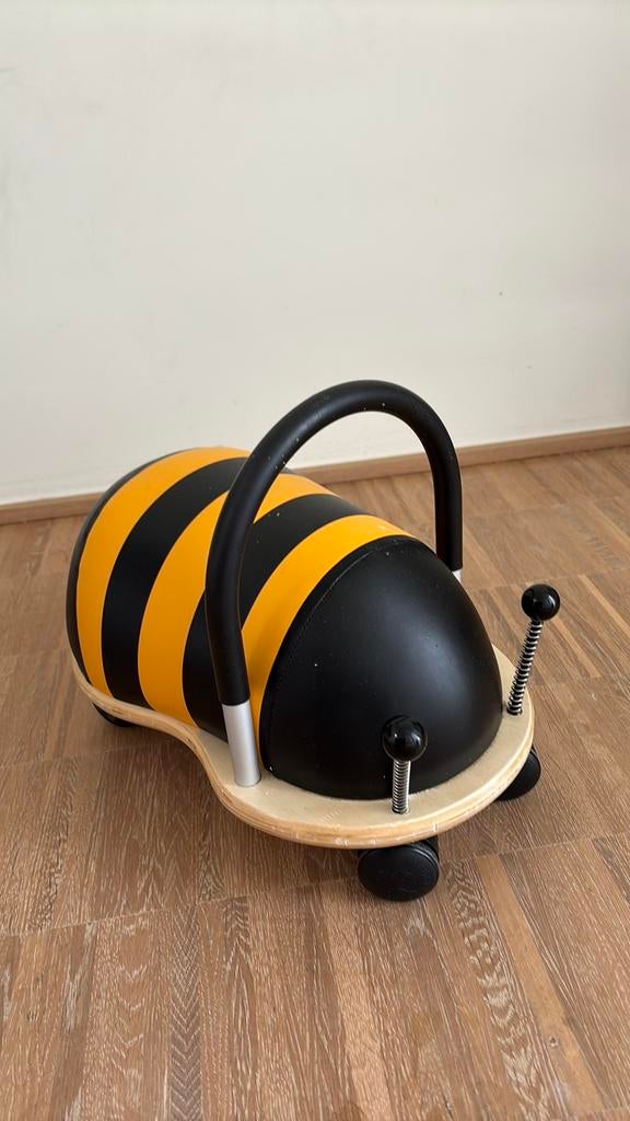 Wheely bug bij, Kinderen en Baby's, Speelgoed | Buiten | Voertuigen en Loopfietsen, Zo goed als nieuw, Ophalen