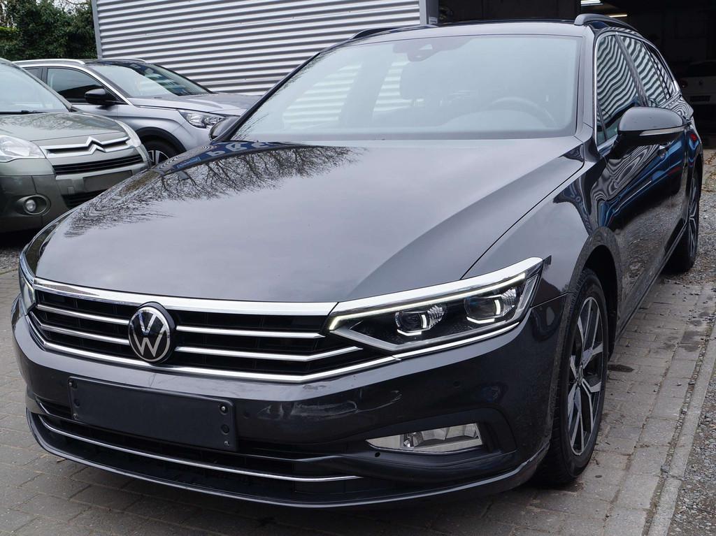 Volkswagen Passat VOLKSWAGEN PASSAT 1.5 BENZINE, Autos, Volkswagen, Achat, Entreprise, 5 portes, Automatique
