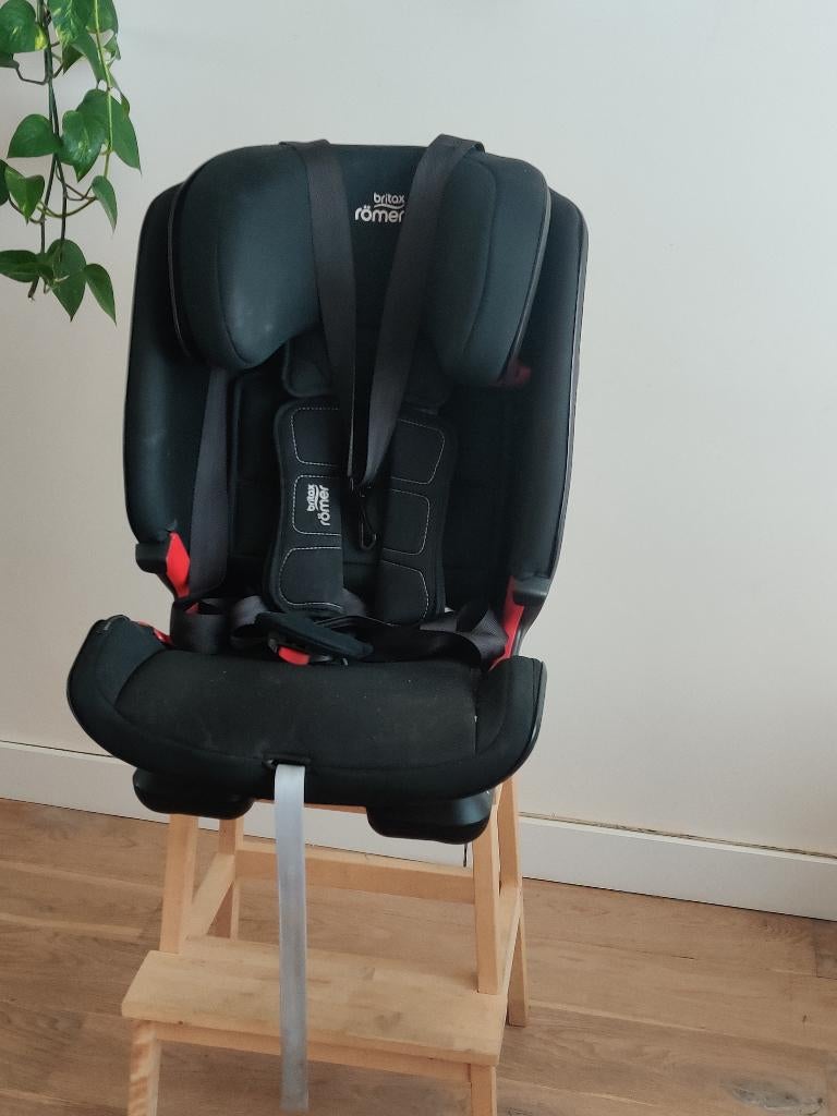 Autostoel Britax Römer Advansafix IV R 1-2-3/9-36 kg, Kinderen en Baby's, Autostoeltjes, Ophalen, Romer, Autogordel of Isofix