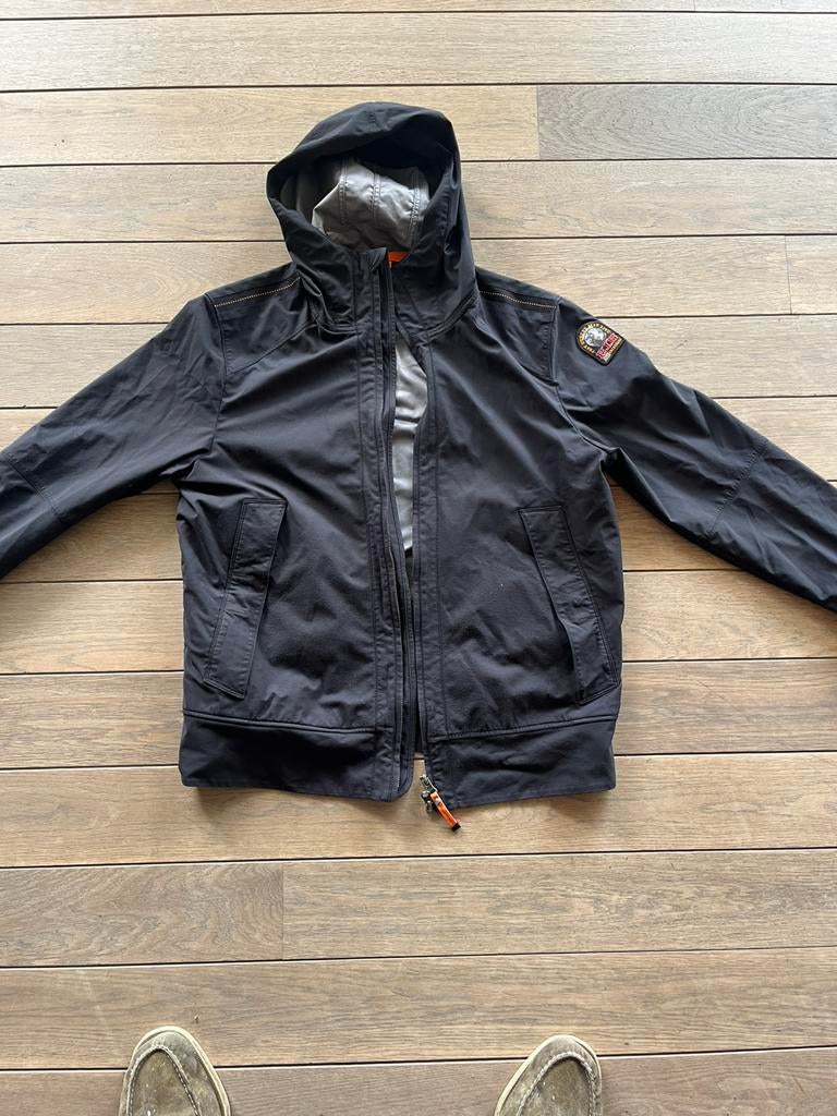 Parajumper jas, Envoi, Comme neuf