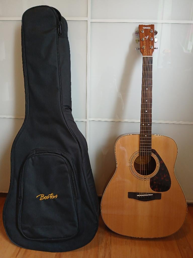 Yamaha F370 western/steelstring akoestische gitaar +draagzak, Musique & Instruments, Enlèvement, Comme neuf, Guitare Western ou Guitare Folk