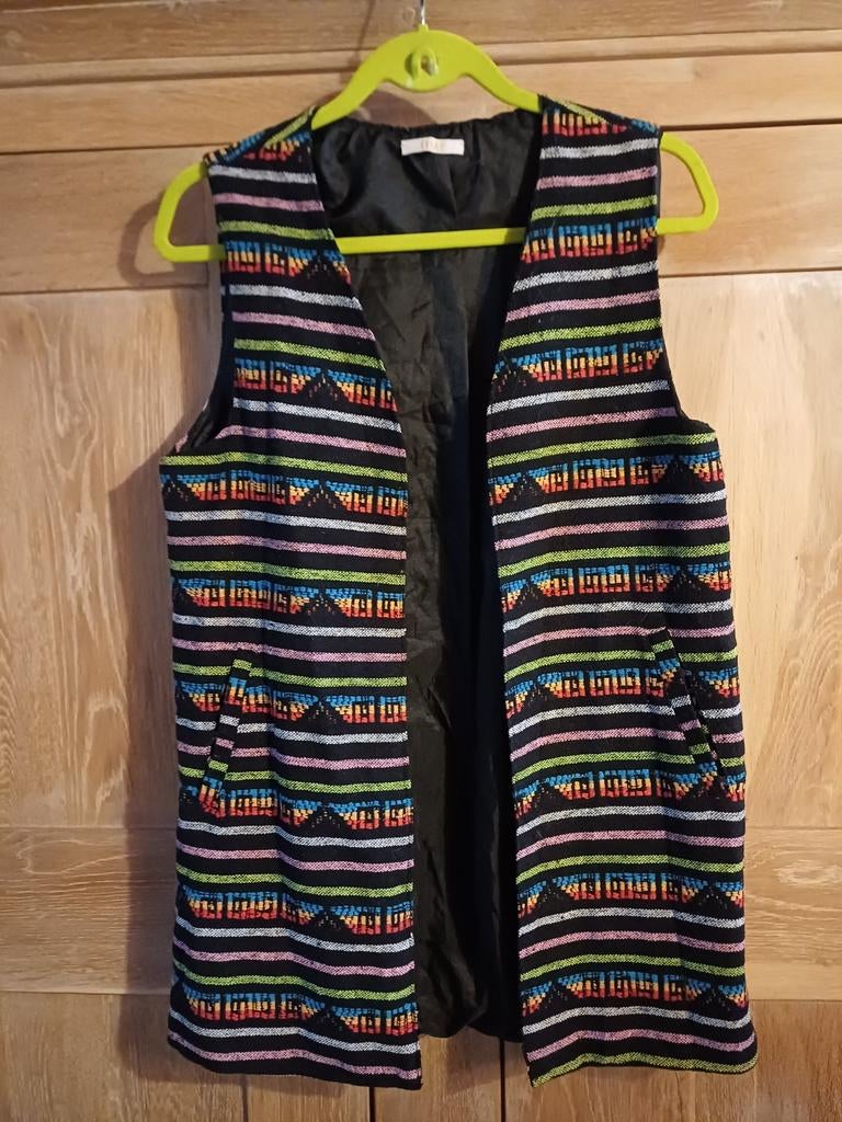 Pakketje , 2 vestjes, 1 heuptasje, 2 wikkel broek, kleedje., Kleding | Dames, Dames-kledingpakketten, Ophalen of Verzenden