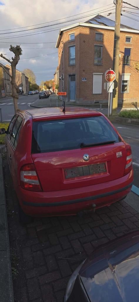 Skoda fabia pour pièces ou à réparer, Achat, Particulier, Essence